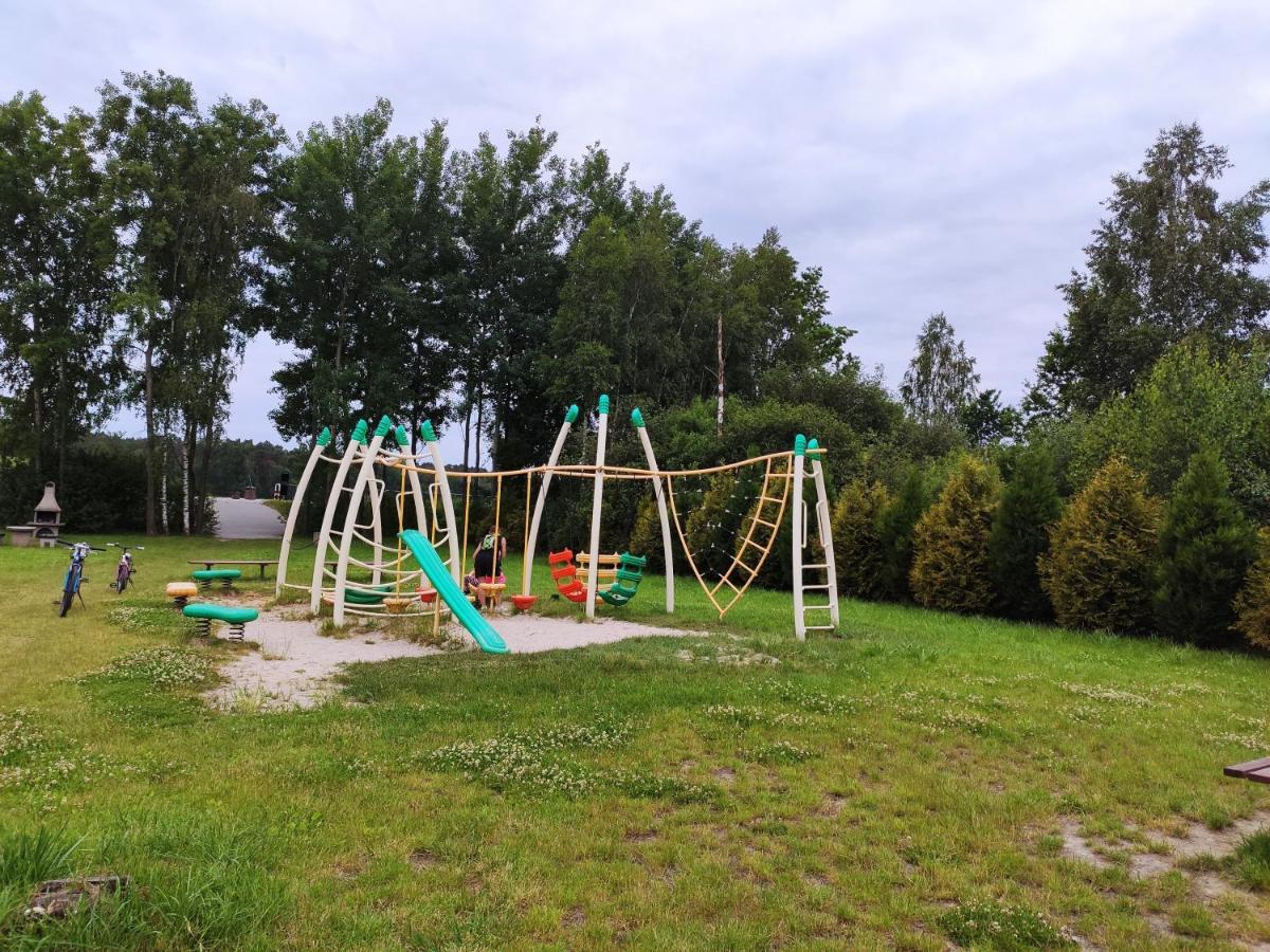 Miodowa Sadyba Domki Caloroczne Kluczbork Ligota Zamecka Exterior foto